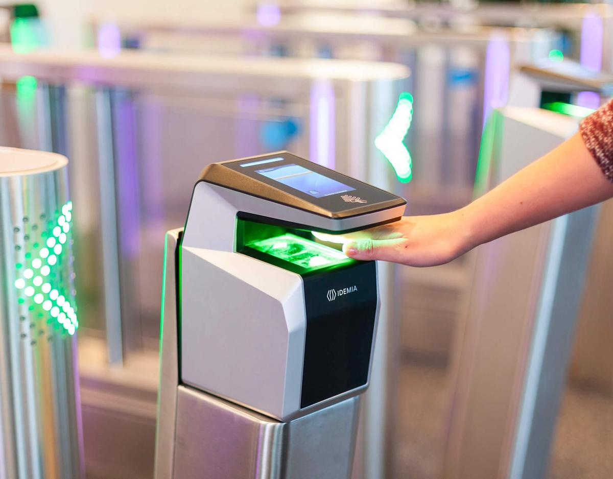Contactless fingerprint